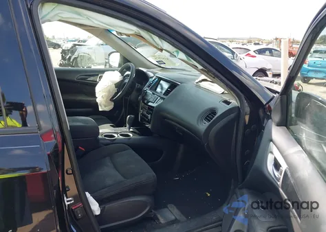 2014 Nissan Pathfinder S z USA, uszkodzony, nr VIN 5N1AR2MN7EC712468